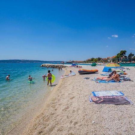 Apartment Fiora Kaštela Екстериор снимка