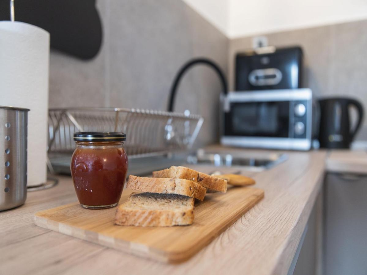 Apartment Fiora Kaštela Екстериор снимка